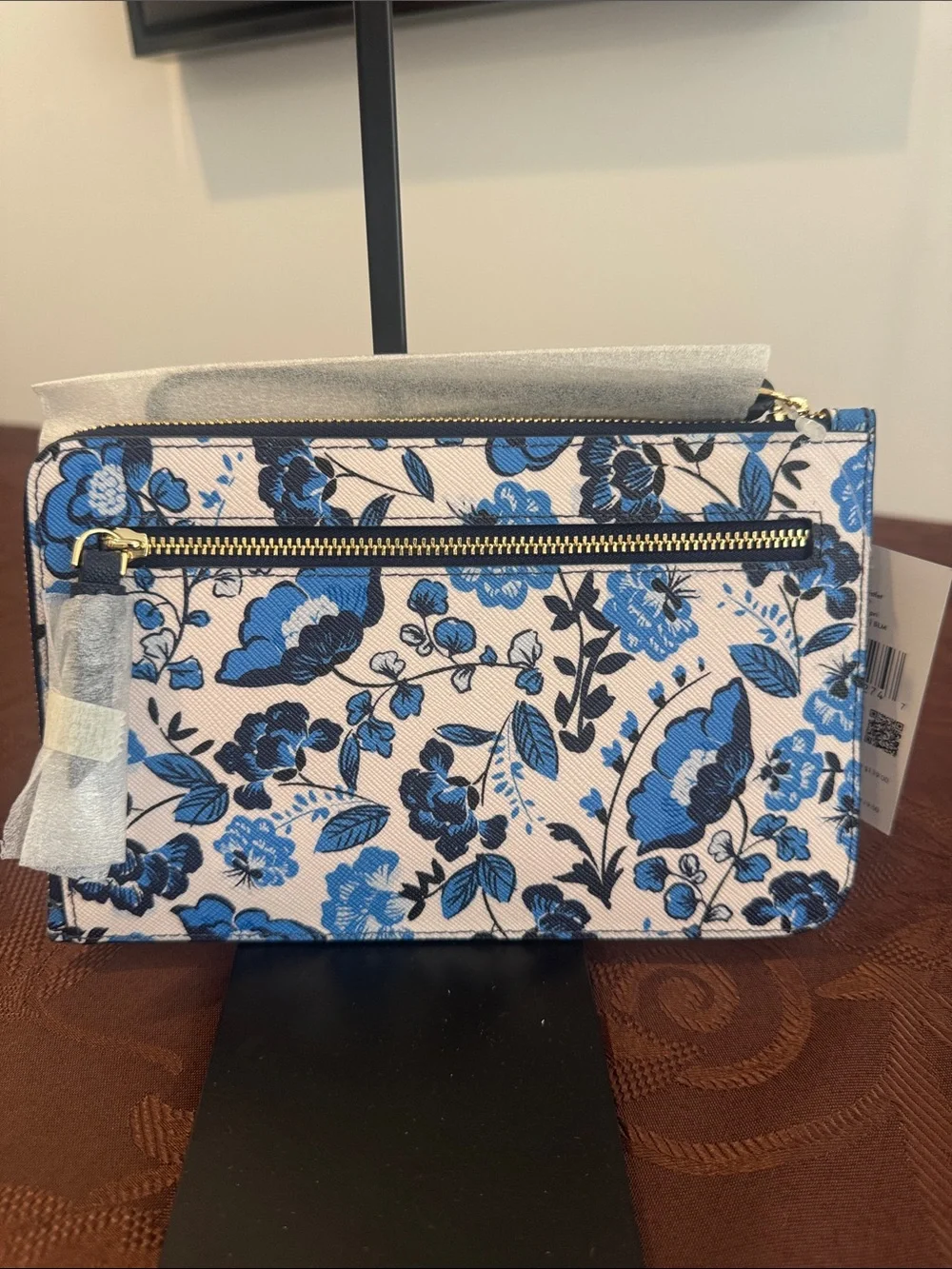 ♠️Kate Spade New York Blue Floral Wristlet